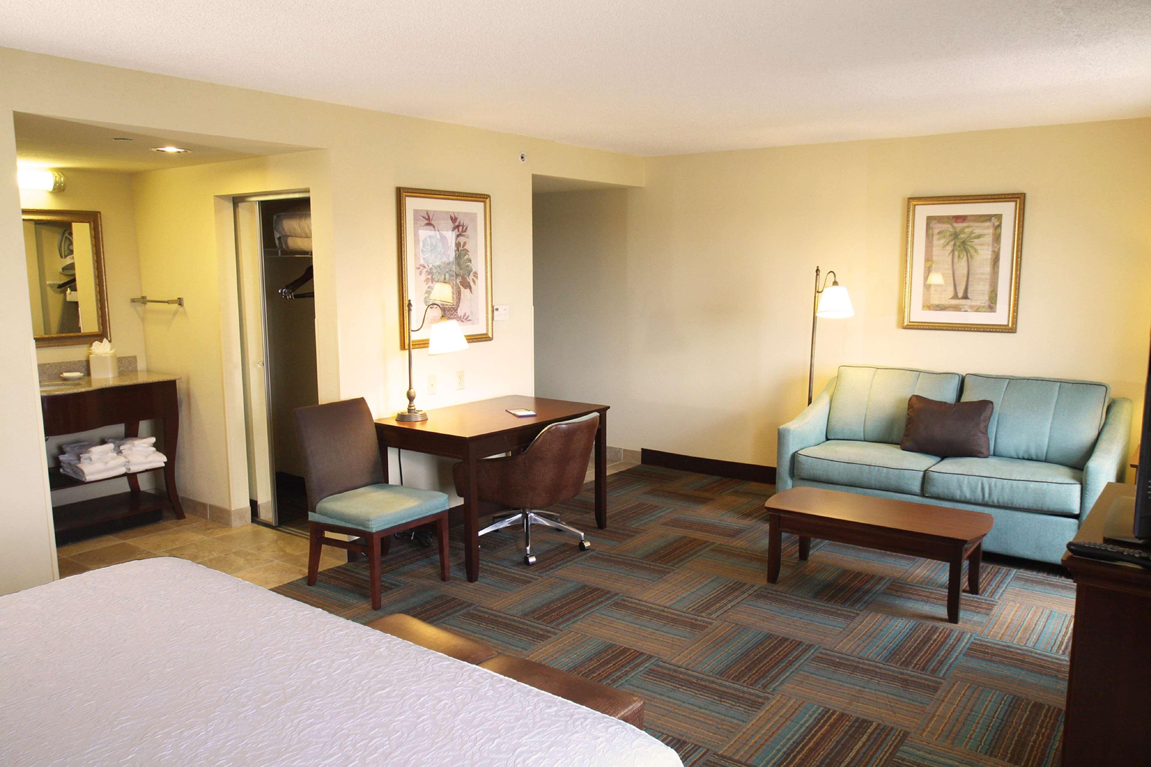 Hampton Inn & Suites Fort Myers-Colonial Boulevard Ngoại thất bức ảnh