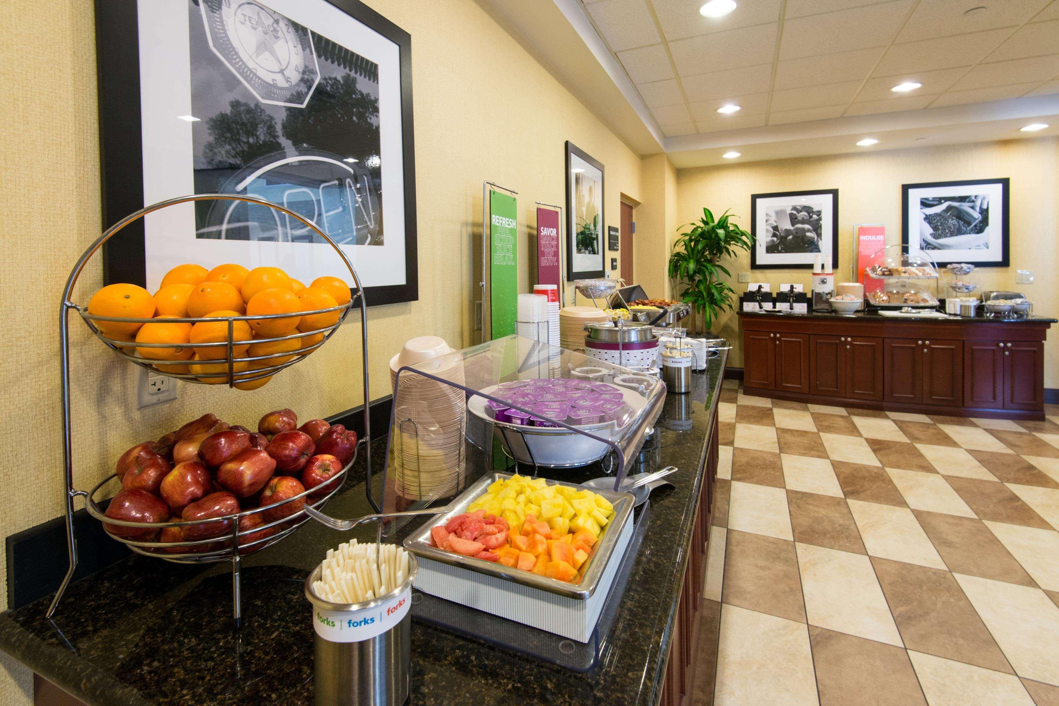 Hampton Inn & Suites Fort Myers-Colonial Boulevard Ngoại thất bức ảnh
