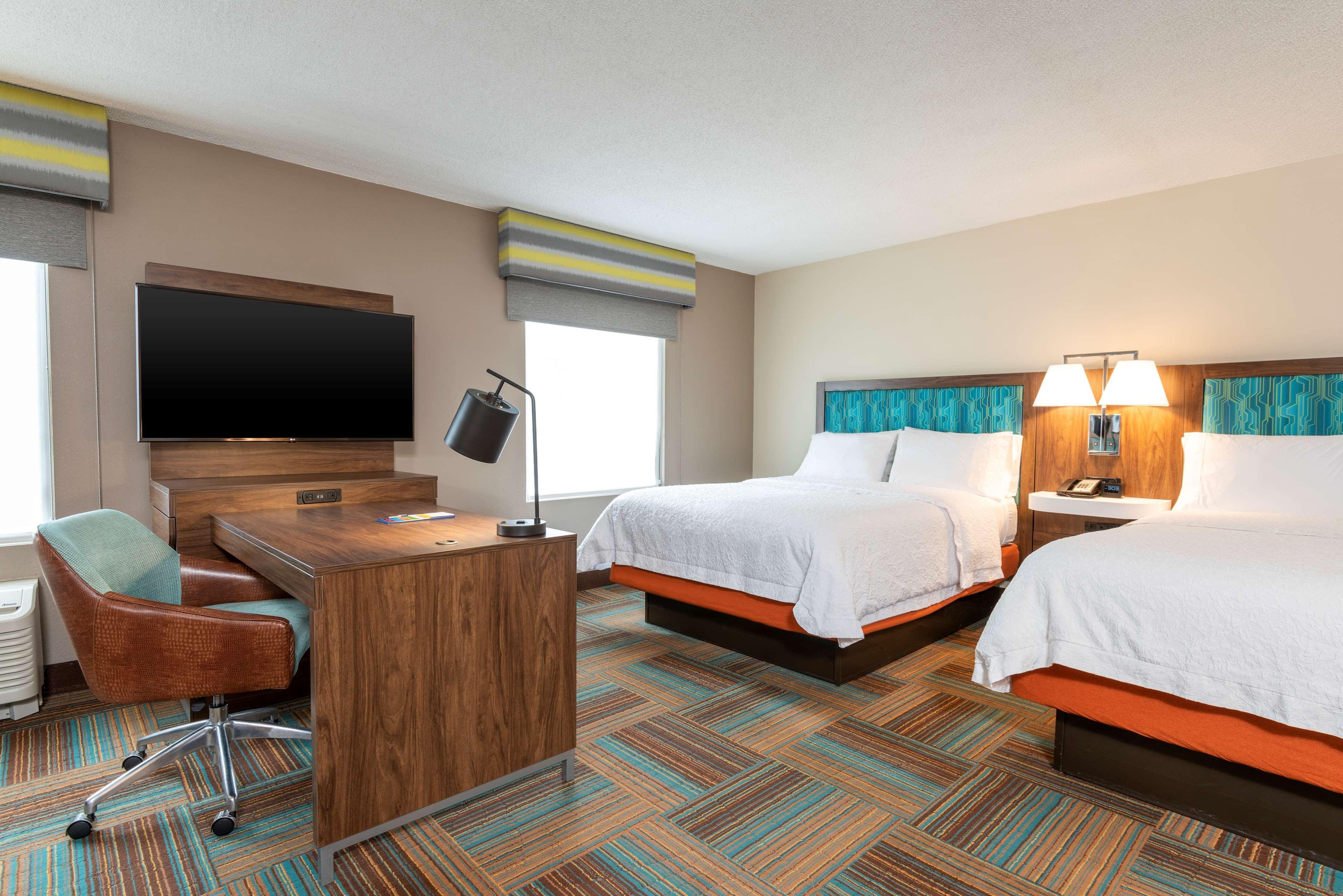 Hampton Inn & Suites Fort Myers-Colonial Boulevard Ngoại thất bức ảnh