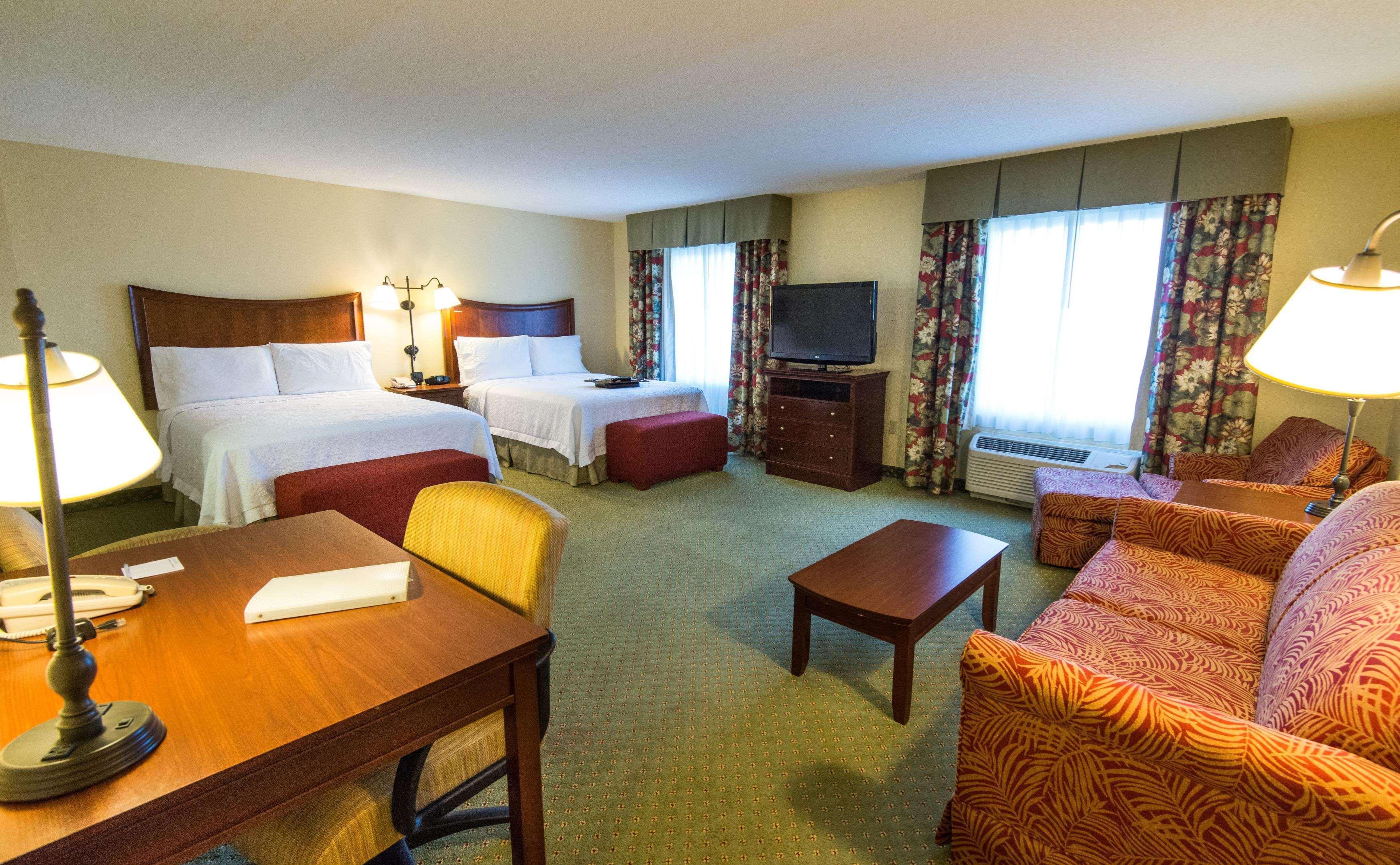 Hampton Inn & Suites Fort Myers-Colonial Boulevard Ngoại thất bức ảnh