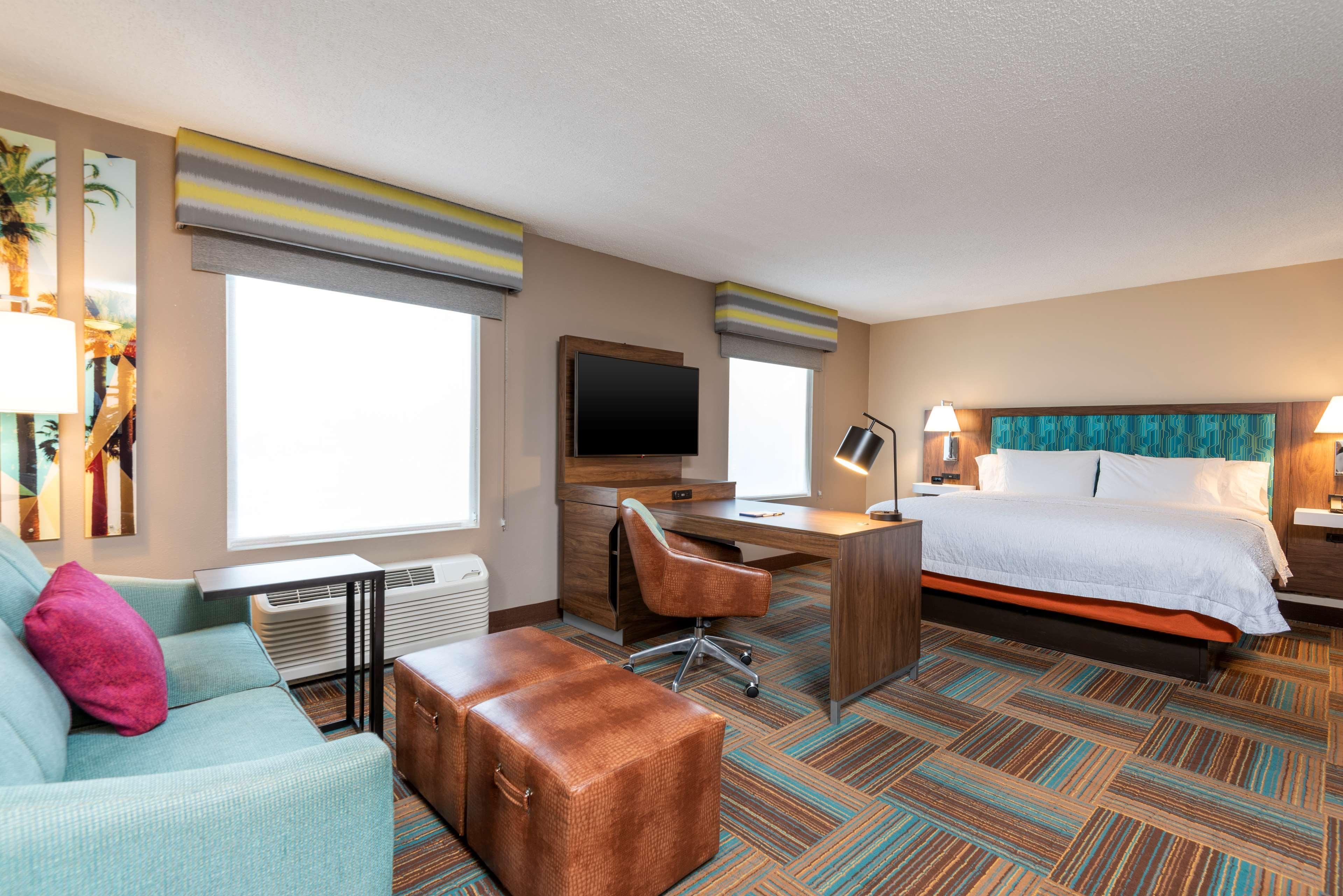 Hampton Inn & Suites Fort Myers-Colonial Boulevard Ngoại thất bức ảnh