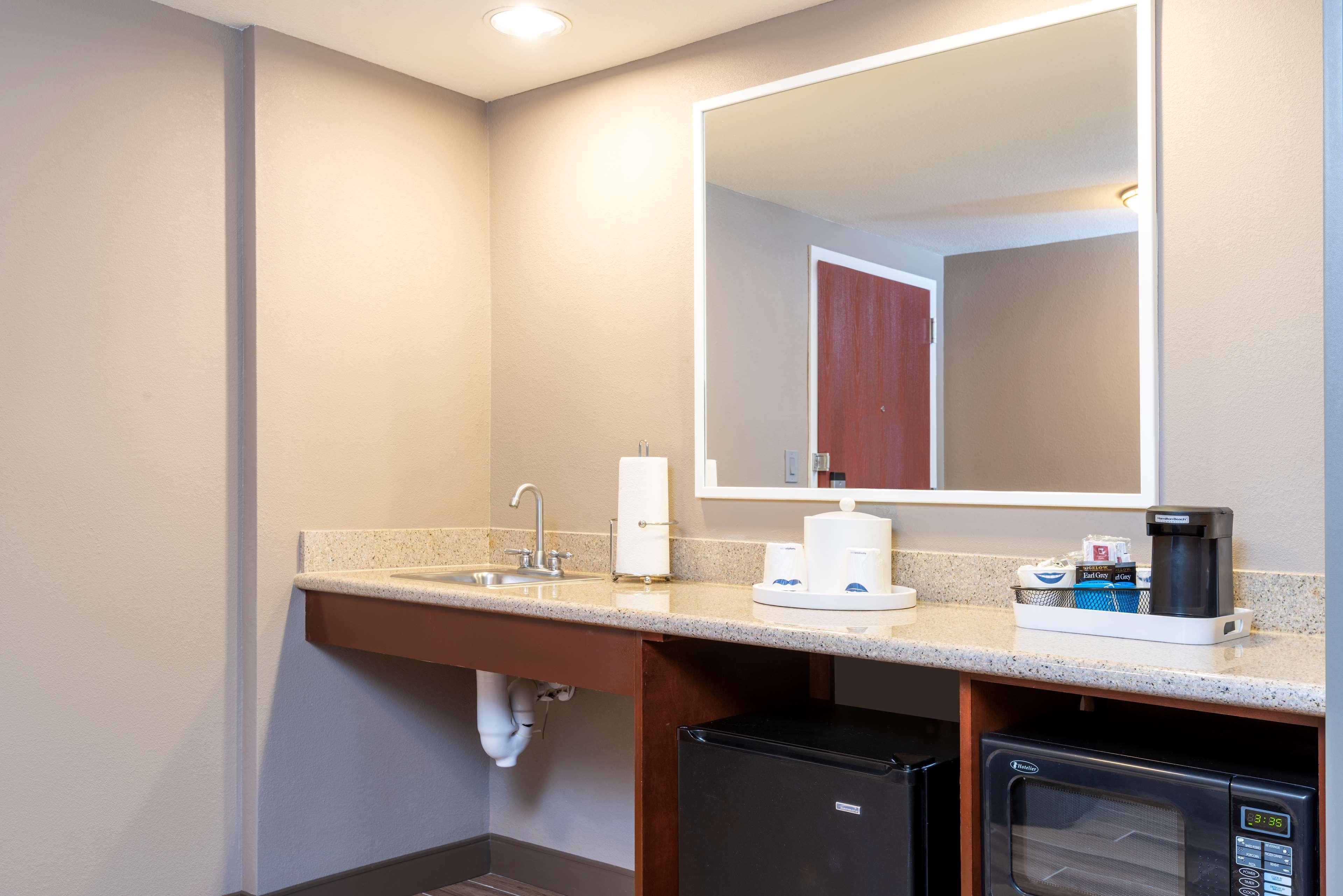 Hampton Inn & Suites Fort Myers-Colonial Boulevard Ngoại thất bức ảnh