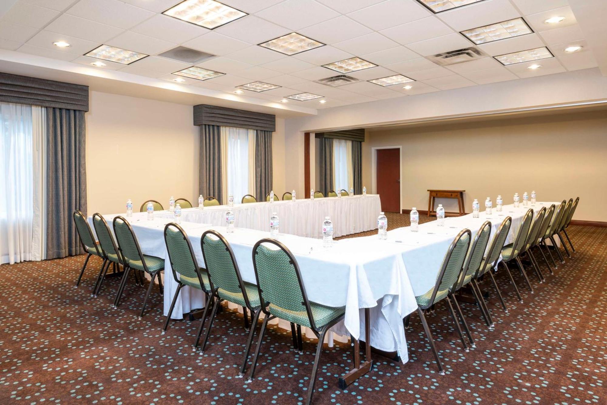 Hampton Inn & Suites Fort Myers-Colonial Boulevard Ngoại thất bức ảnh