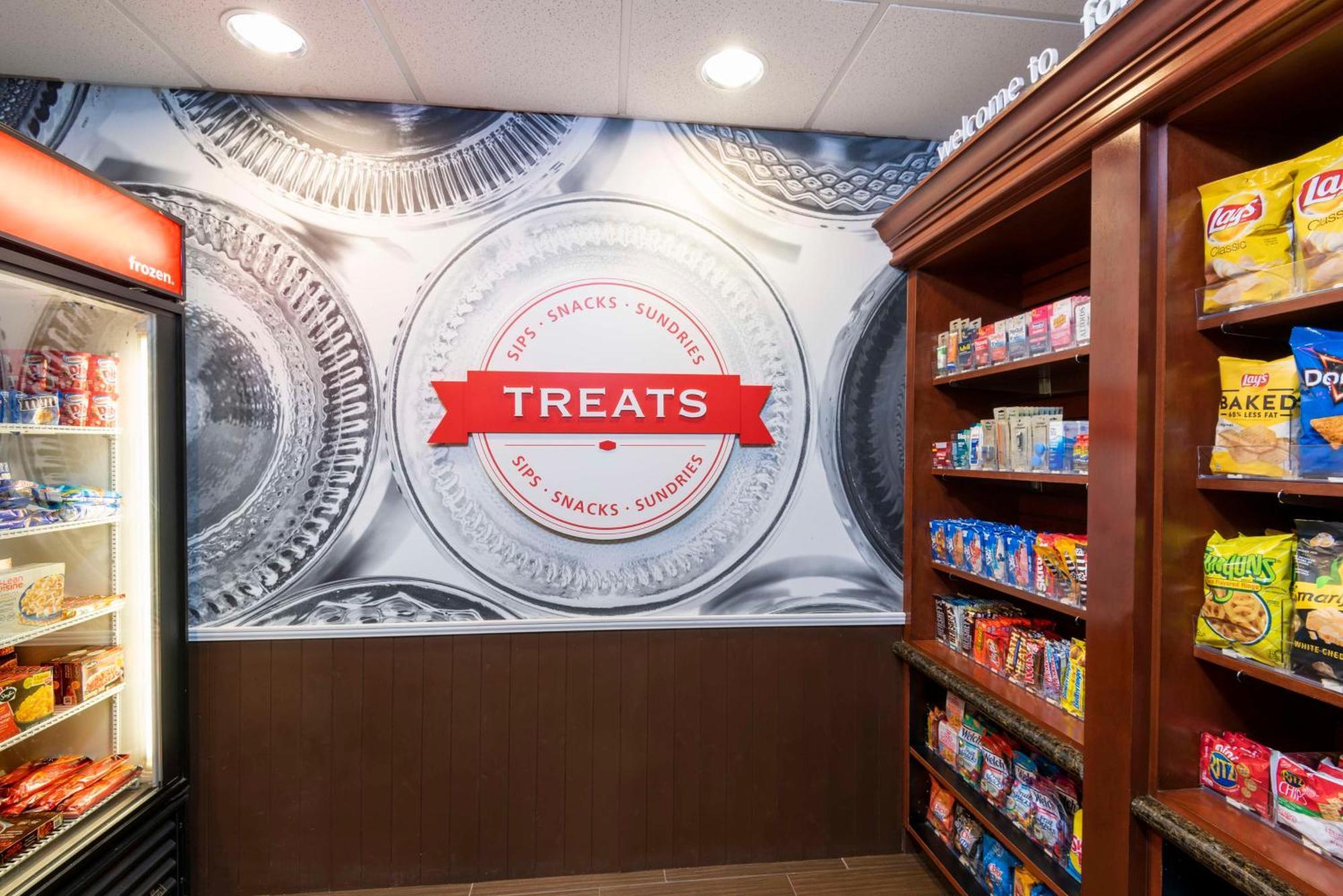 Hampton Inn & Suites Fort Myers-Colonial Boulevard Ngoại thất bức ảnh